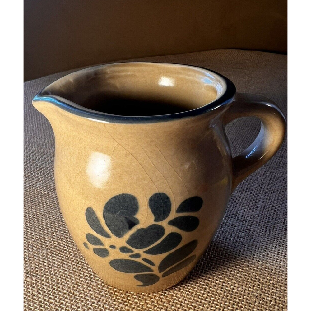 Vintage Pfaltzgraff Creamer Stoneware Folk Art Pattern 024 Blue and Tan USA